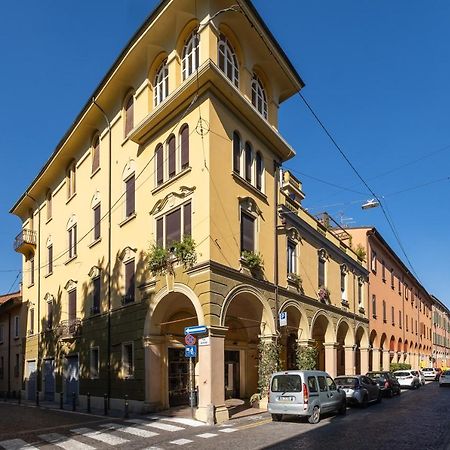 Urbana 13 Rooftop By Wonderful Italy โบโลญญา ภายนอก รูปภาพ